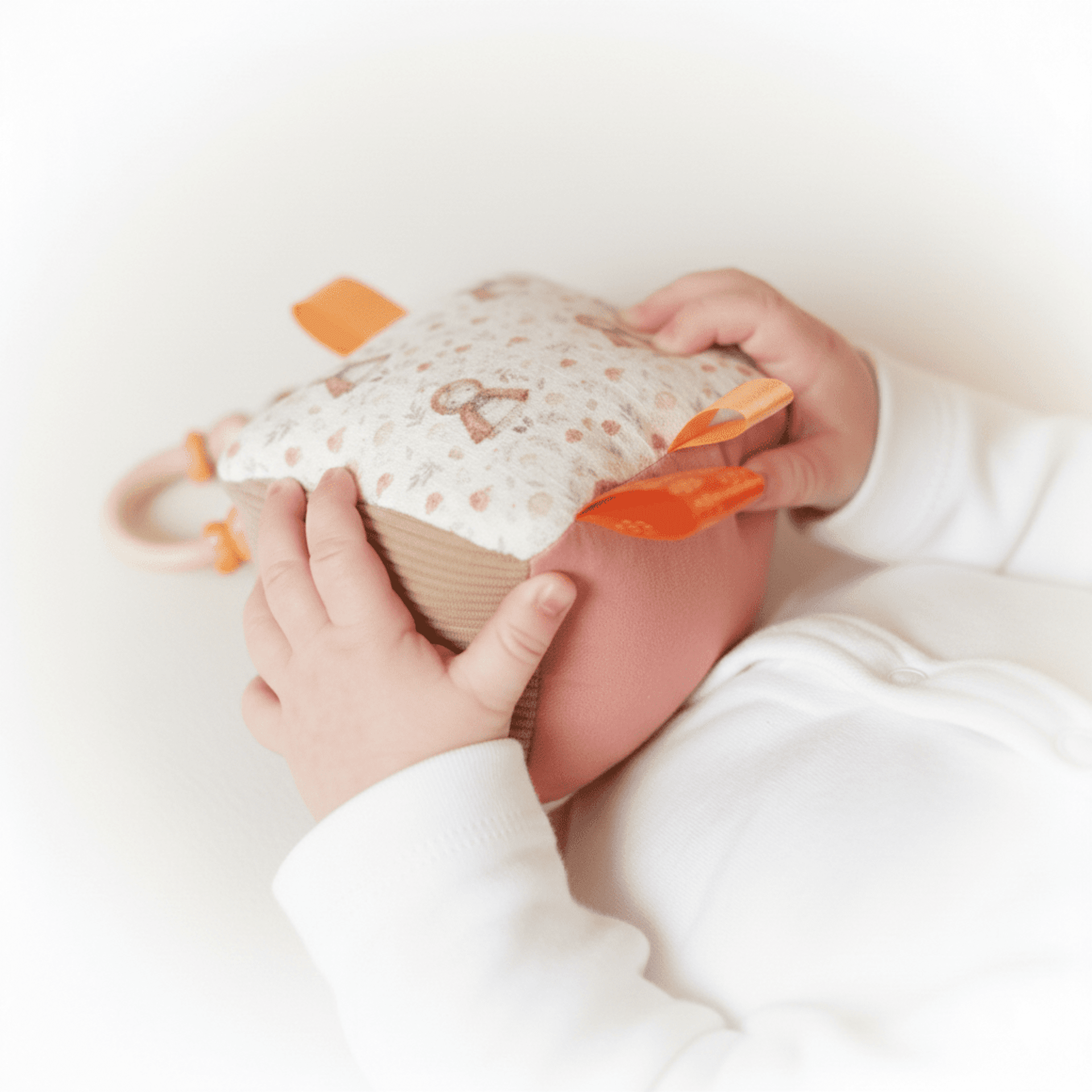 Cubo sensorial Caperucita - 2